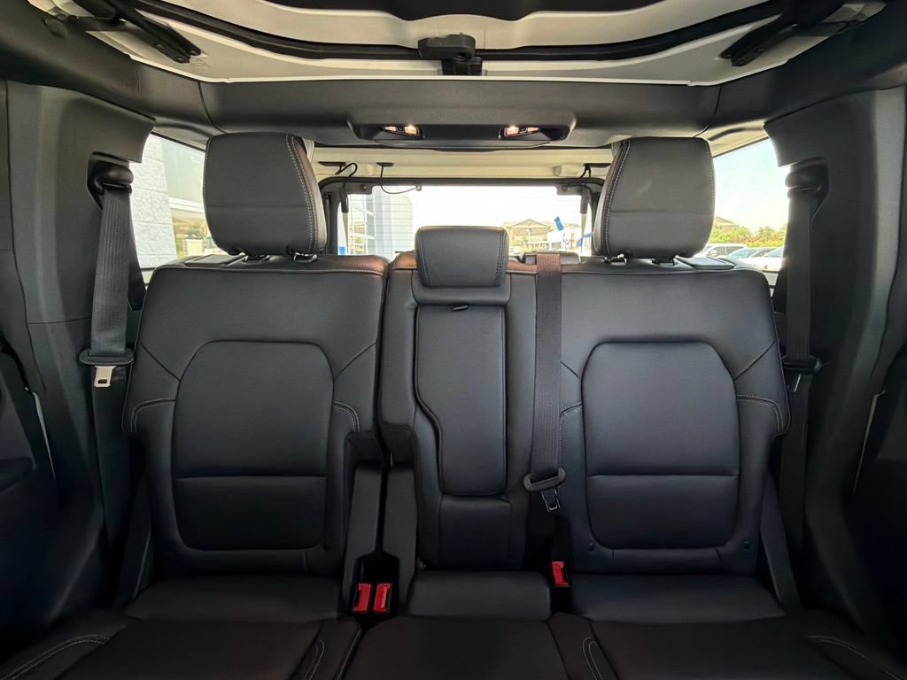 New 2026 Ford Bronco Badlands AWD/4WD image 23