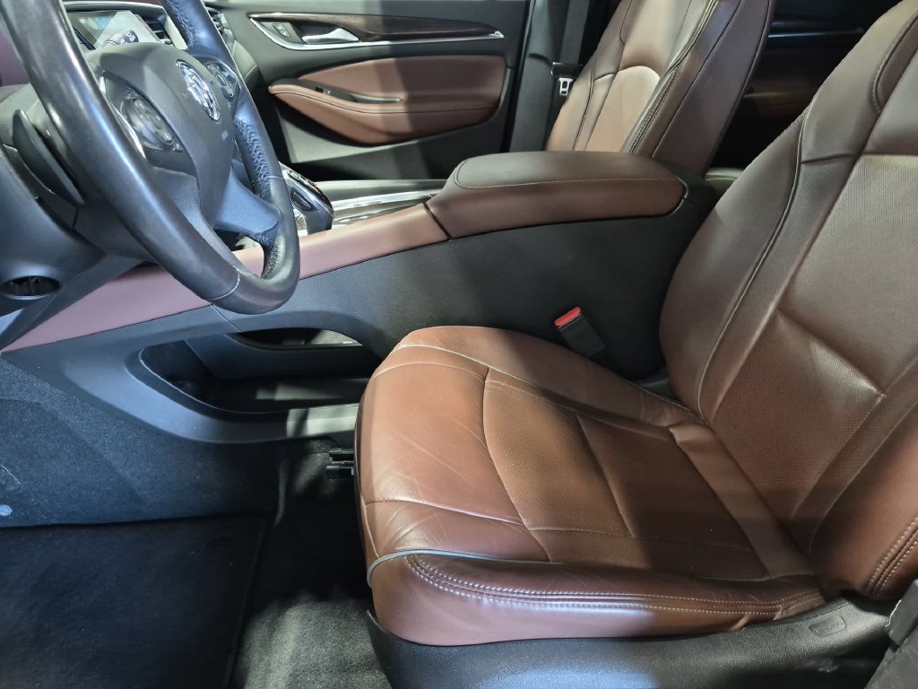 Used 2018 Buick Enclave Avenir w/ Trailering Package AWD/4WD image 21