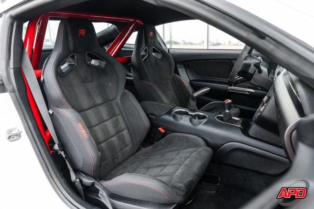 Used 2017 Ford Mustang Shelby GT350R w/ GT350R Equipment Group 920A RWD image 78