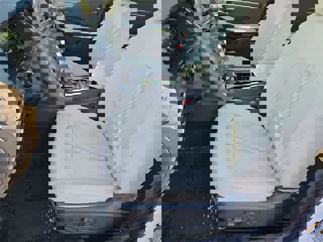 Certified 2023 Hyundai Sonata SEL w/ Convenience Package image 16