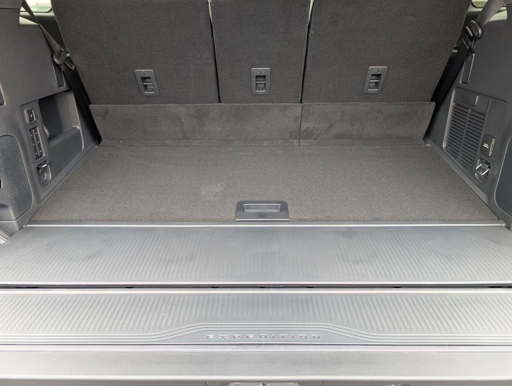 New 2026 Ford Expedition Tremor image 21