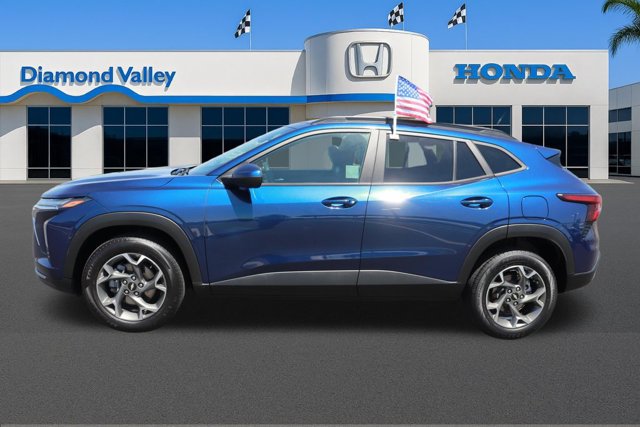 Used 2024 Chevrolet Trax LT FWD image 7