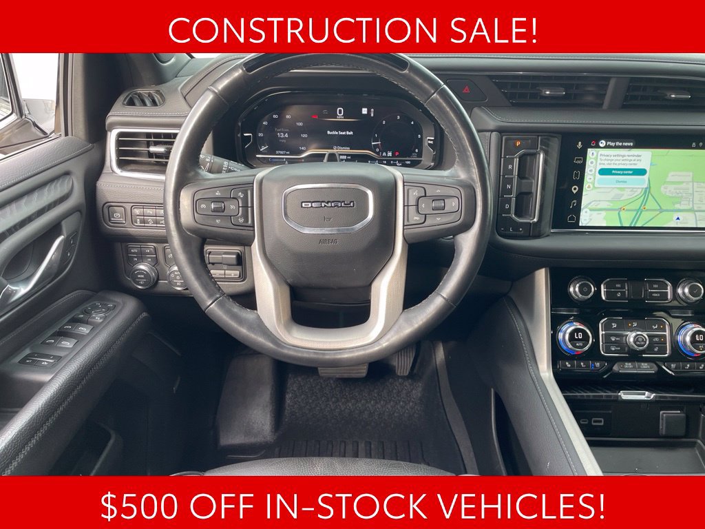 Used 2023 GMC Yukon Denali w/ Advanced Technology Package AWD/4WD image 14