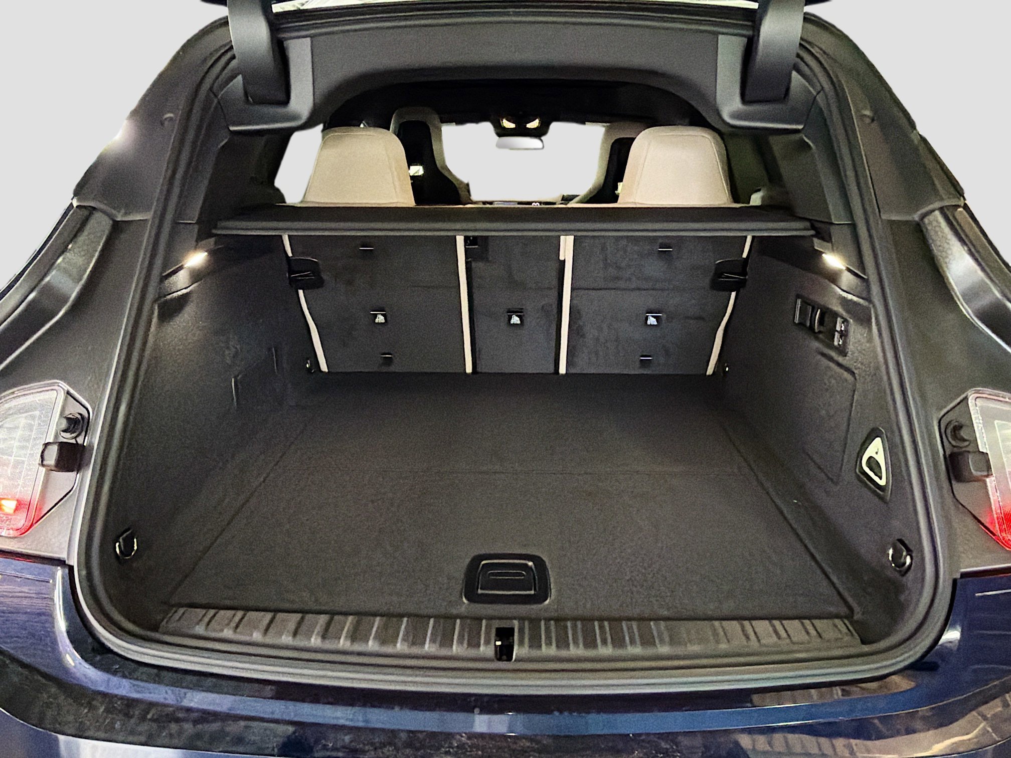 New 2026 BMW iX xDrive45 w/ Premium Package image 11