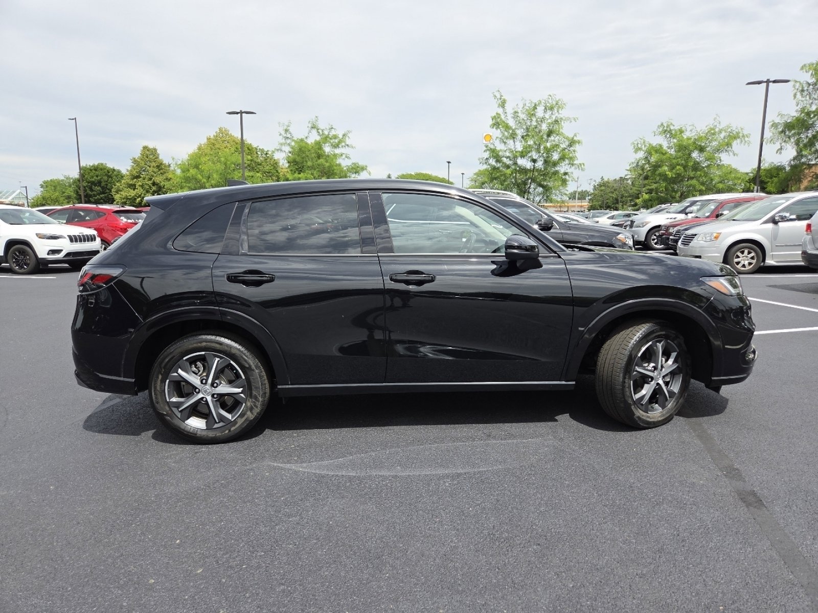 Certified 2025 Honda HR-V EX-L image 21