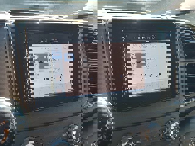 Used 2024 RAM ProMaster 2500 w/ Convenience Group image 24