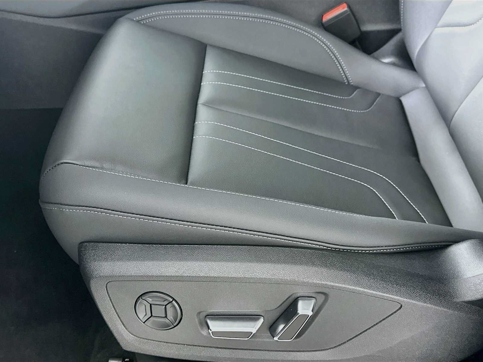New 2026 Audi Q3 quattro 2.0T AWD/4WD image 18