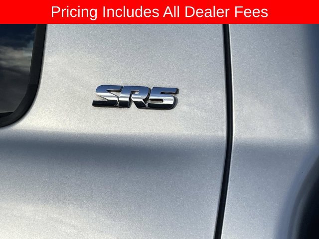 Used 2016 Toyota Tundra SR5 w/ TRD Off Road Package AWD/4WD image 6