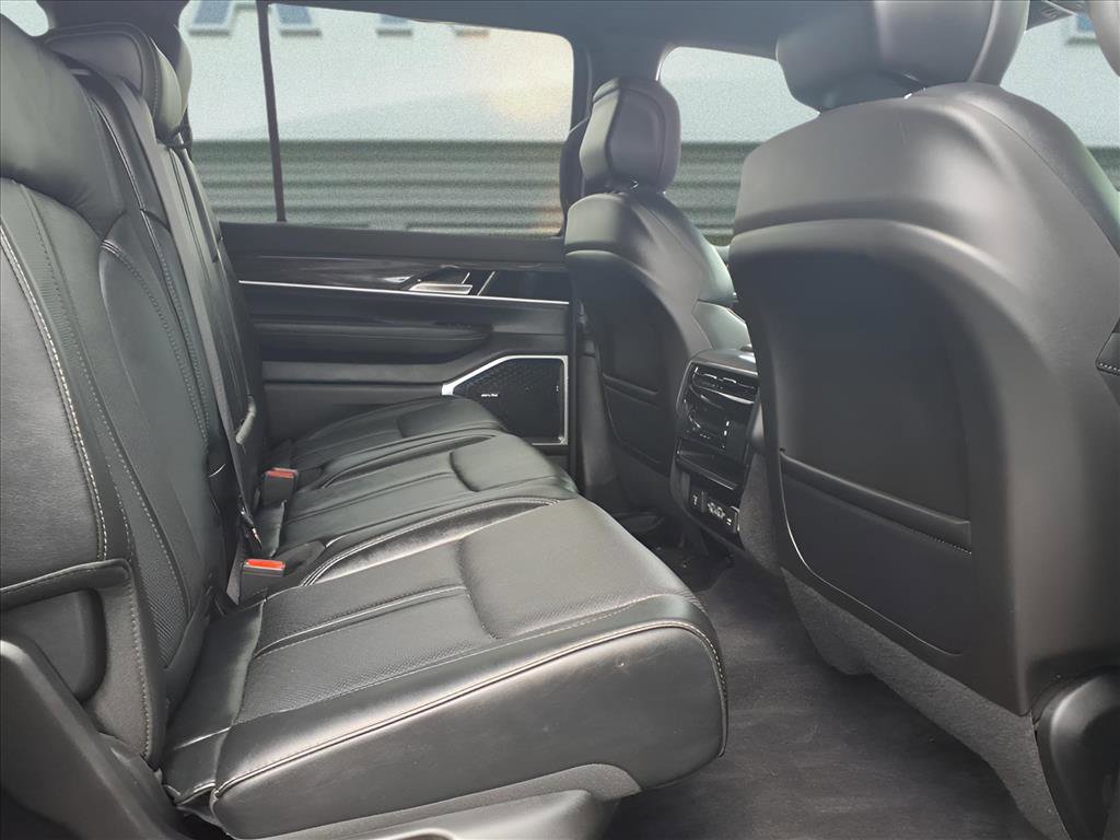 Used 2022 Jeep Wagoneer Series III image 11