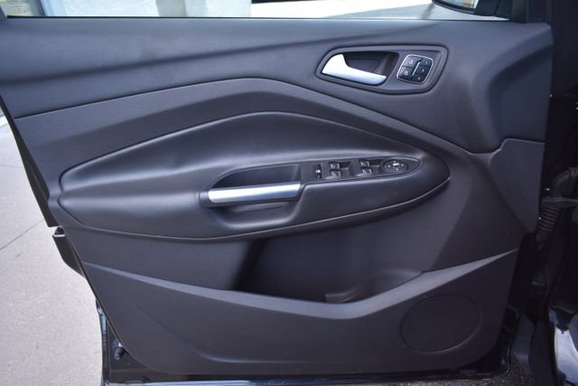 Used 2015 Ford Escape Titanium w/ Canadian Touring Package AWD/4WD image 19