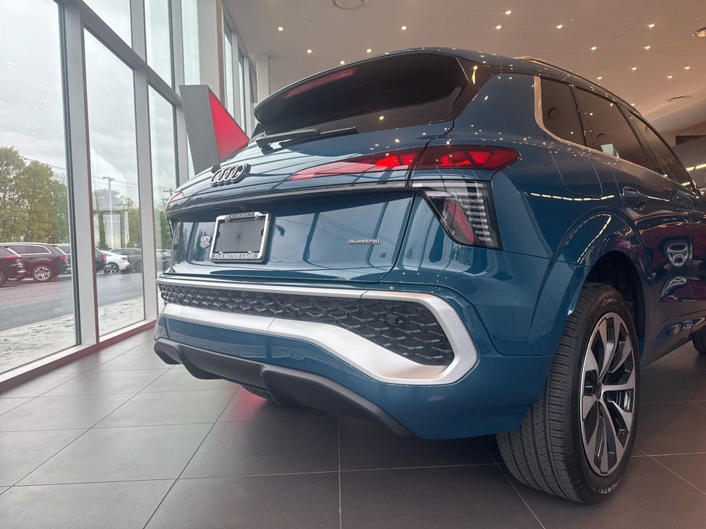 New 2026 Audi Q3 quattro 2.0T AWD/4WD image 6