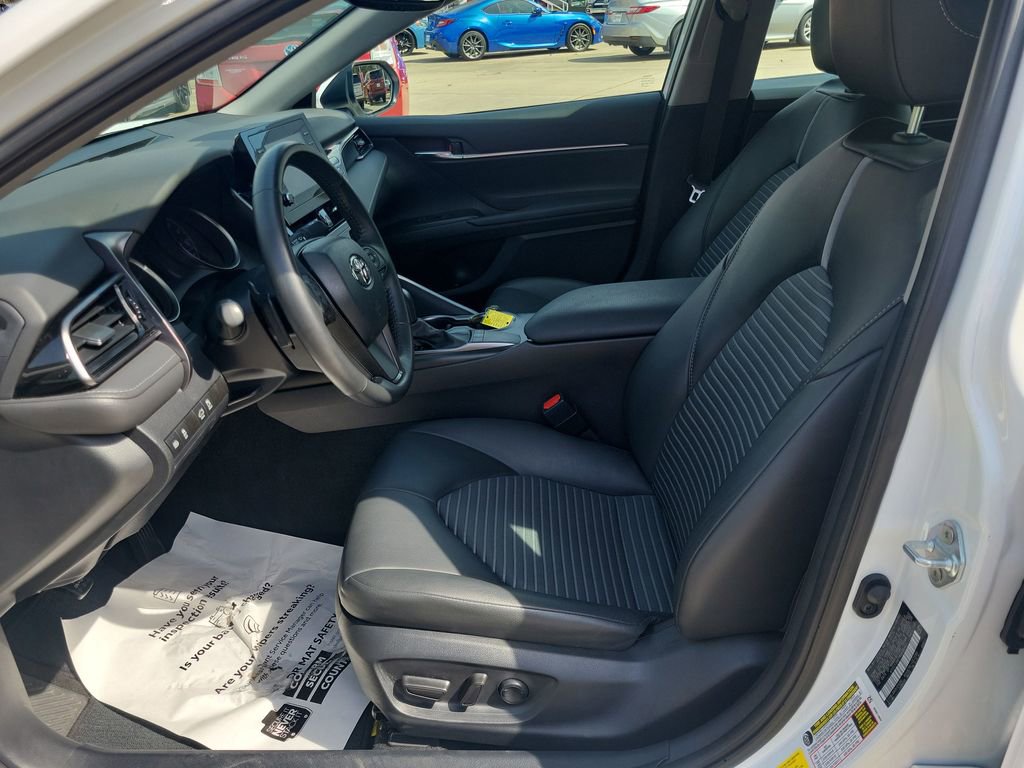 Certified 2024 Toyota Camry SE w/ Convenience Package image 15