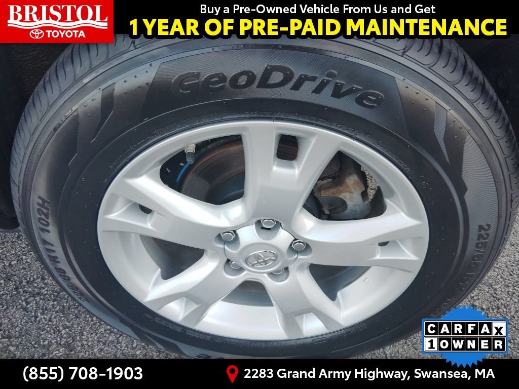 Used 2012 Toyota RAV4 4WD w/ Upgrade Value Pkg image 12