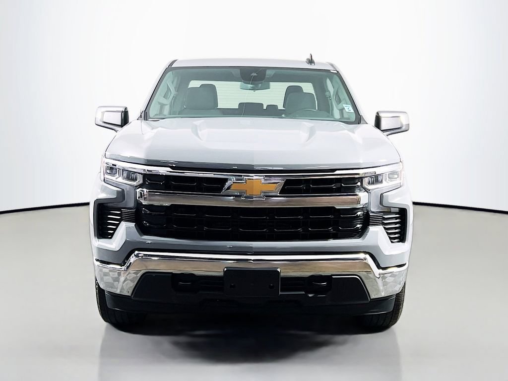 Used 2024 Chevrolet Silverado 1500 LT AWD/4WD image 2