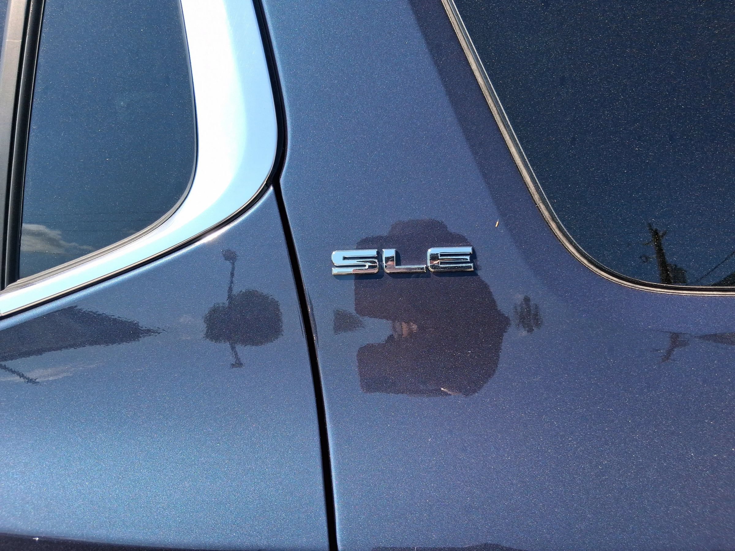 Used 2019 GMC Acadia SLE AWD/4WD image 6