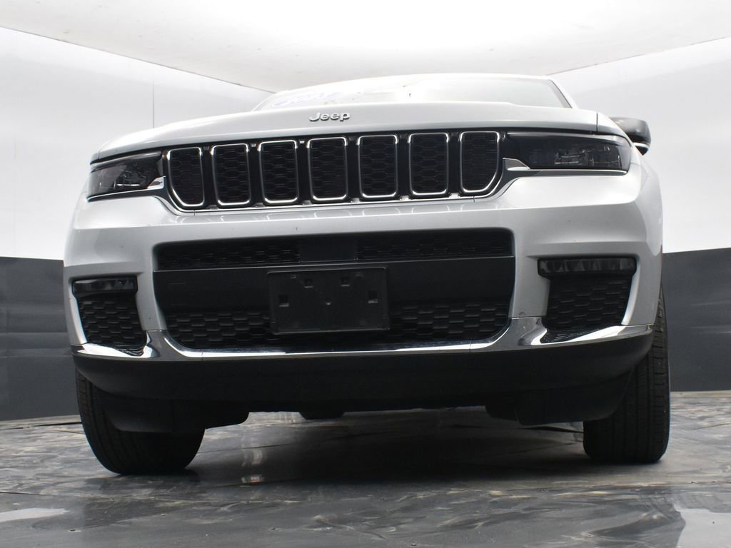 Used 2023 Jeep Grand Cherokee L Limited image 31