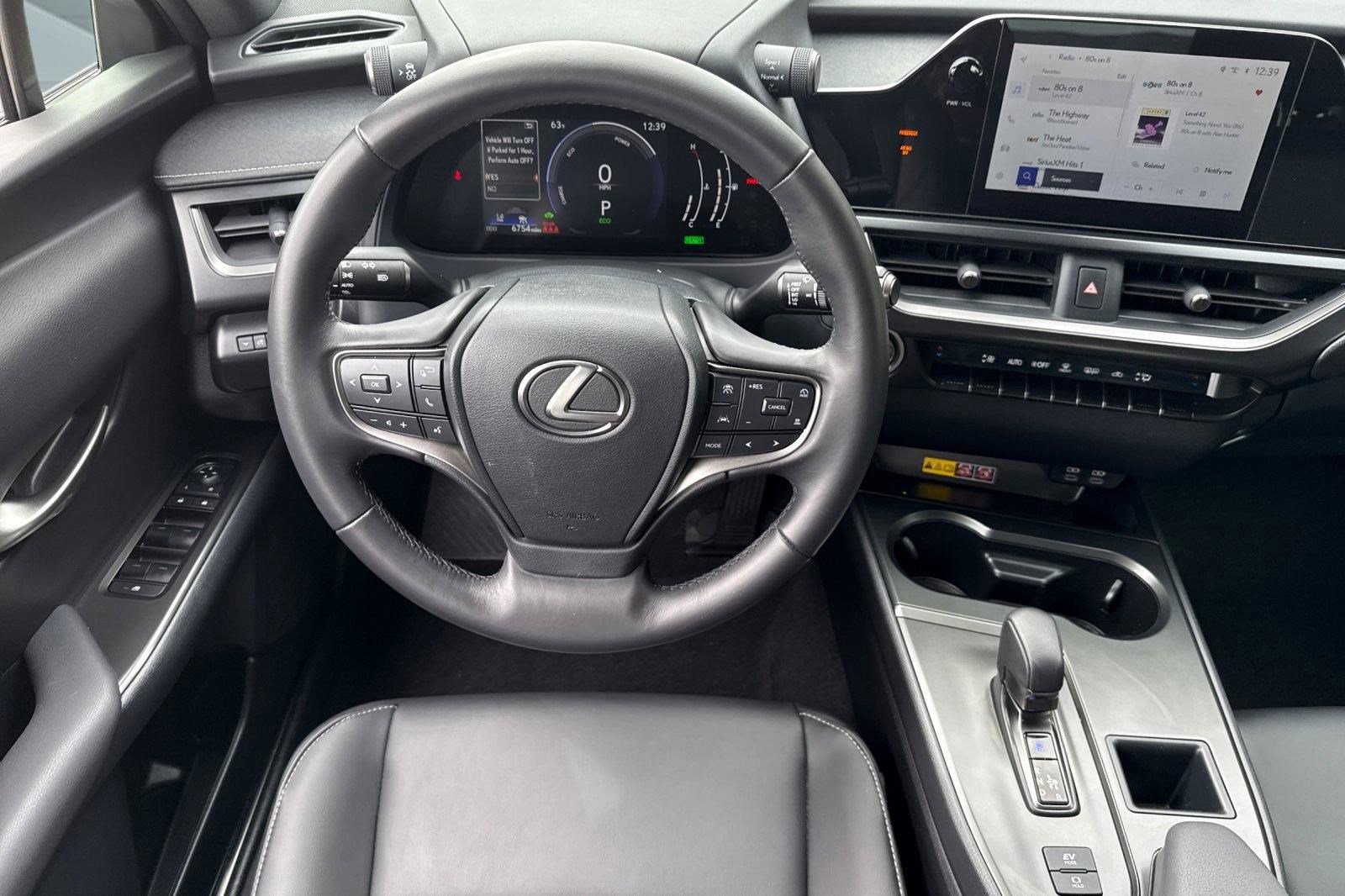 Certified 2025 Lexus UX 300h FWD w/ Accessory Package (Z2) image 27