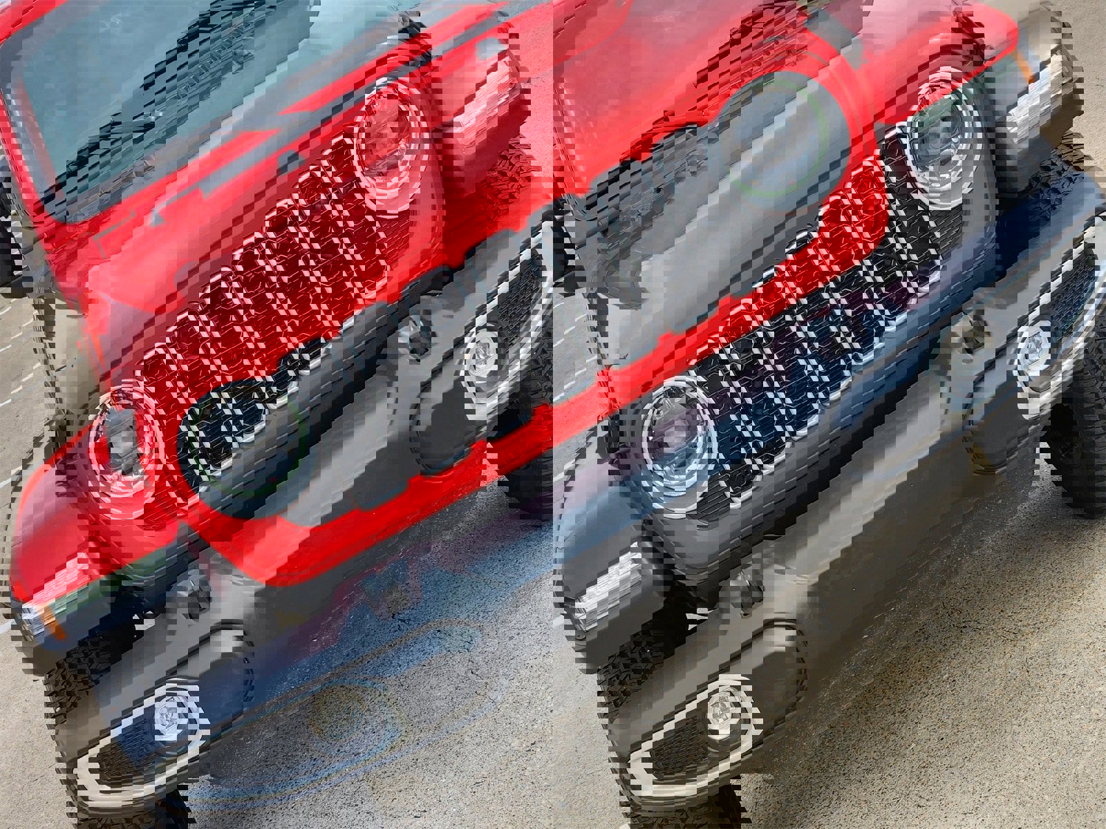 Certified 2025 Jeep Wrangler Sahara image 14