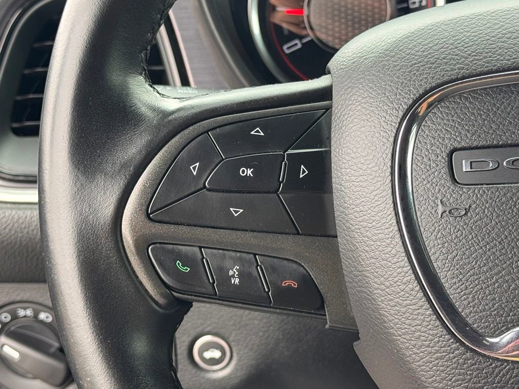 Used 2017 Dodge Challenger SXT RWD image 22