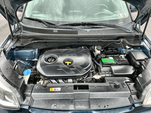 Used 2017 Kia Soul + FWD image 19