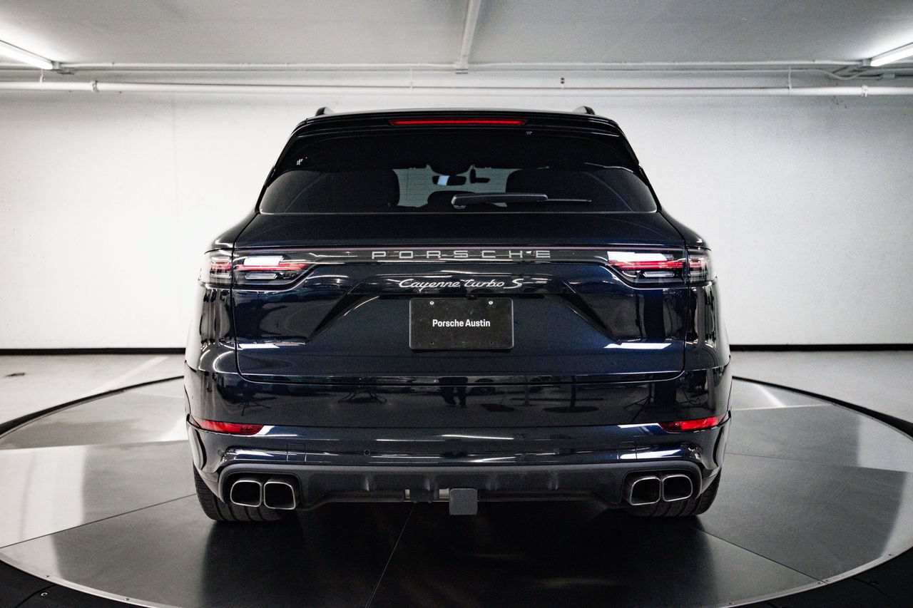 Certified 2022 Porsche Cayenne Turbo S AWD/4WD image 6