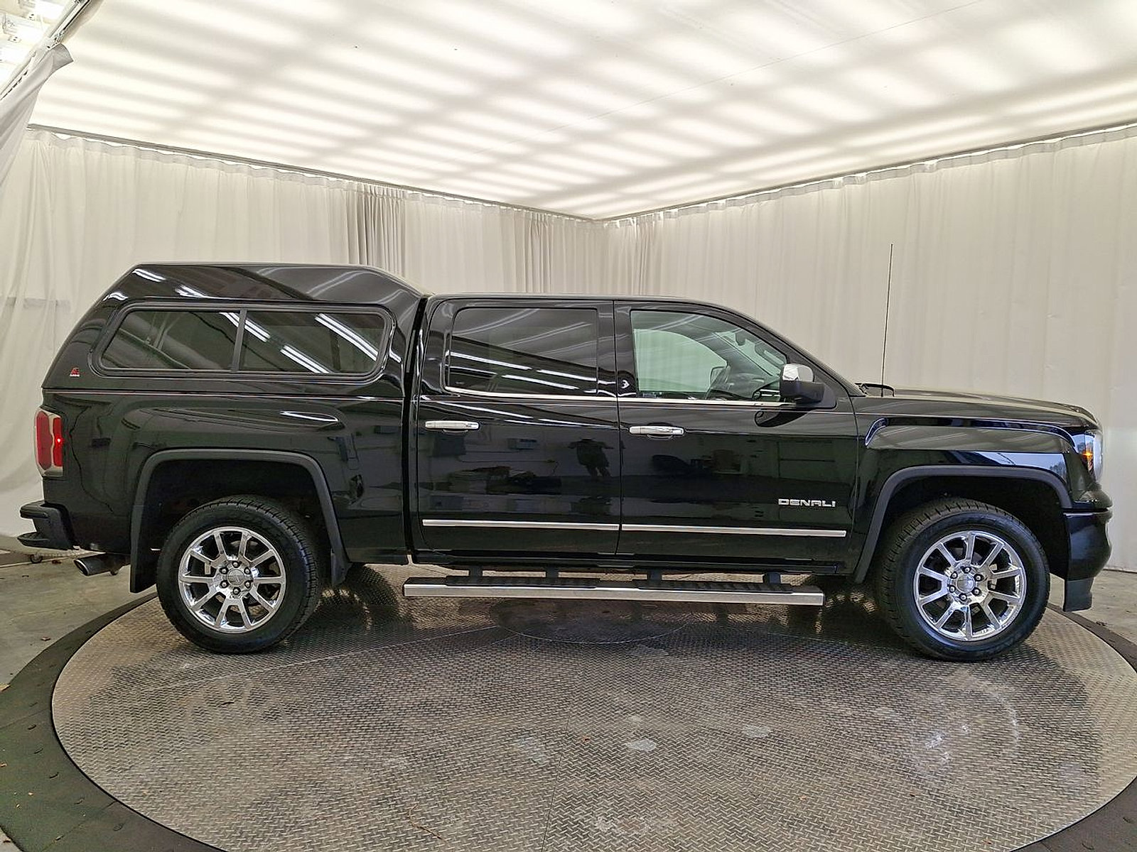 Used 2018 GMC Sierra 1500 Denali image 26