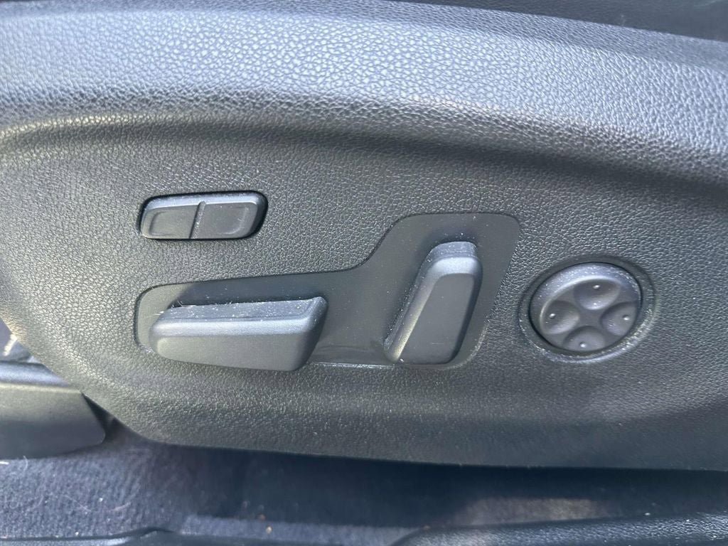 Used 2019 Kia Sorento SX image 14