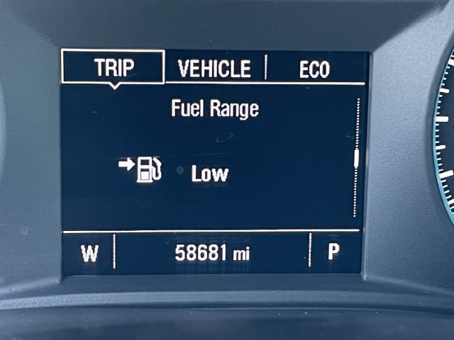 Used 2023 Chevrolet Traverse LT FWD image 14