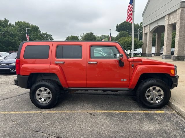 Used 2008 HUMMER H3 Luxury AWD/4WD image 6