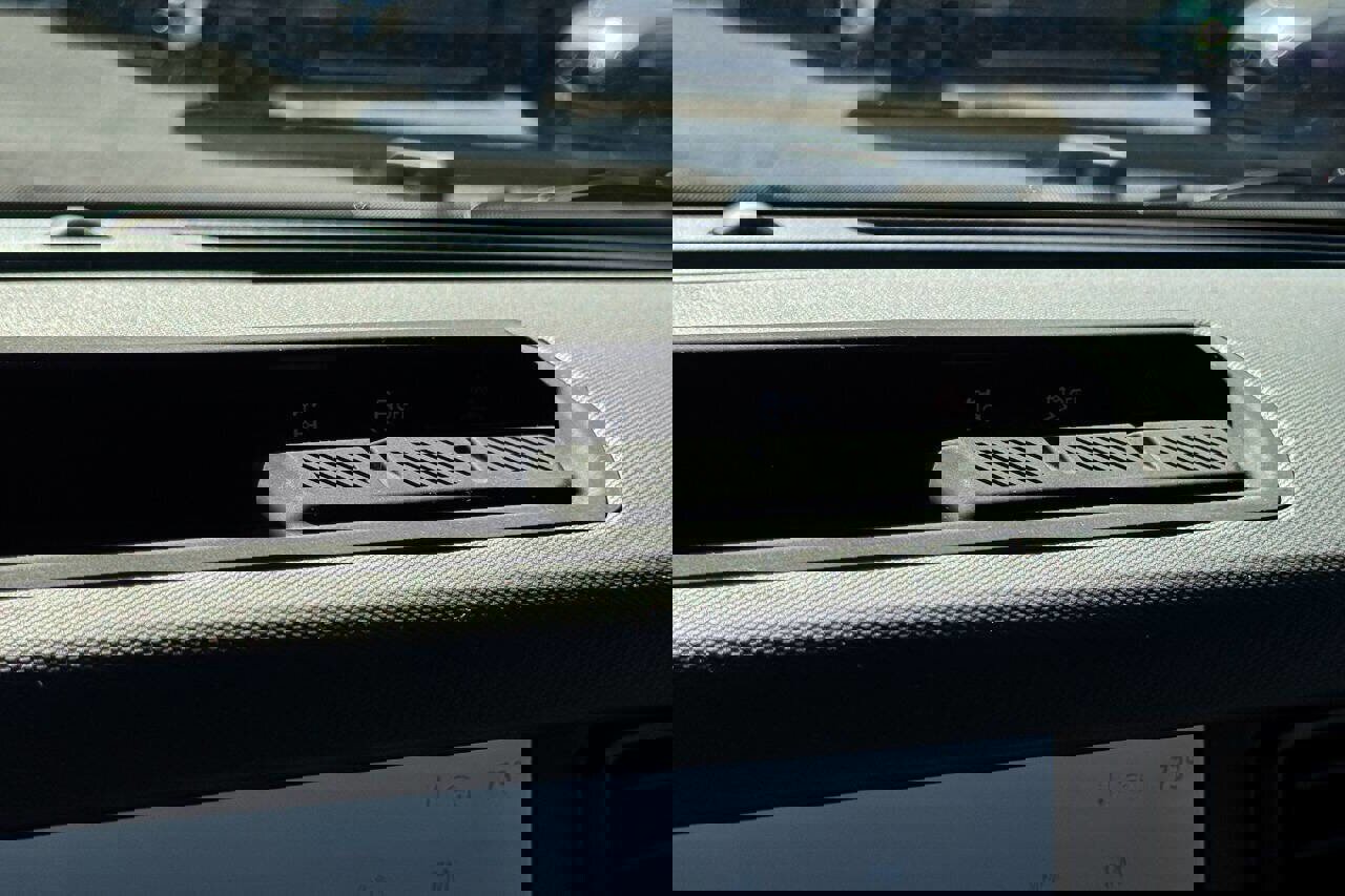 Used 2024 Ford Bronco Big Bend image 22