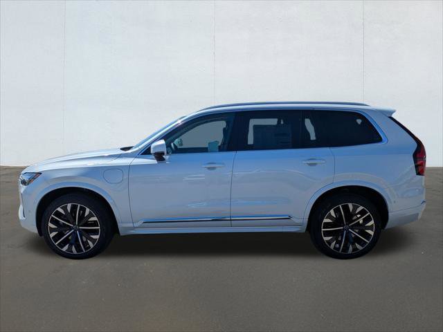 New 2026 Volvo XC90 T8 Plus image 3