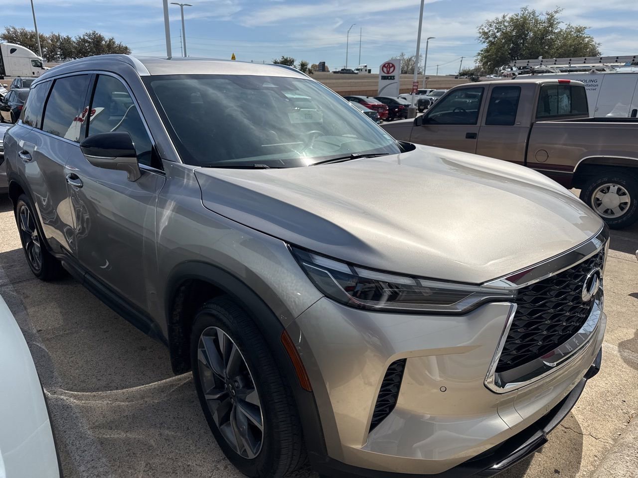 Used 2024 INFINITI QX60 Luxe image 6