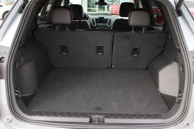 Used 2023 Chevrolet Equinox RS w/ RS Leather Package image 33