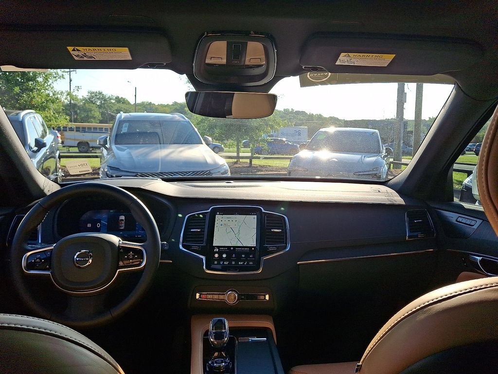 Certified 2025 Volvo XC90 T8 Ultra w/ Protection Package Premier AWD/4WD image 10
