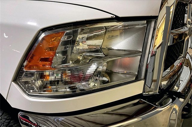 Used 2017 RAM 2500 SLT image 4