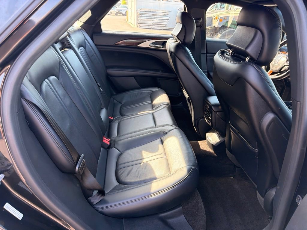 Used 2018 Lincoln MKZ Reserve w/ Magnetic Appearance Package AWD/4WD image 17