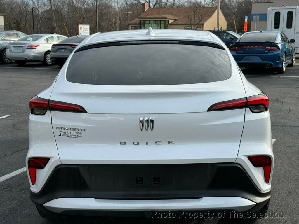 Used 2024 Buick Envista Preferred w/ Convenience I Package image 11
