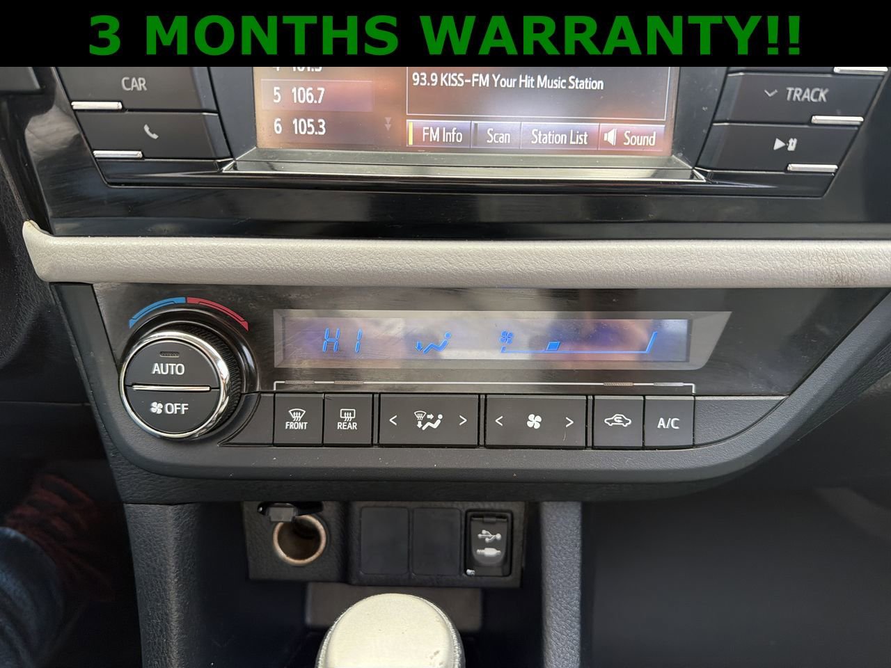 Used 2016 Toyota Corolla LE image 19