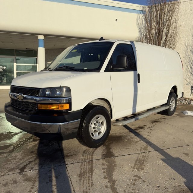 Used 2023 Chevrolet Express 2500 w/ Driver Convenience Package image 7
