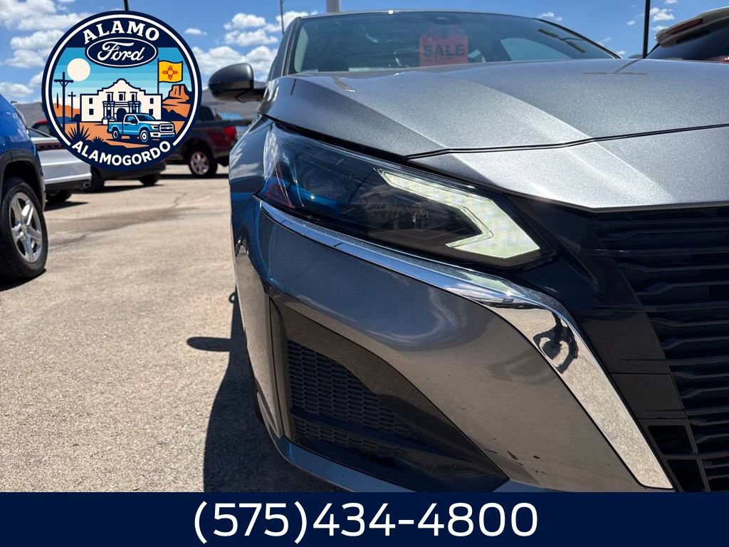 Used 2023 Nissan Altima 2.5 SV image 26