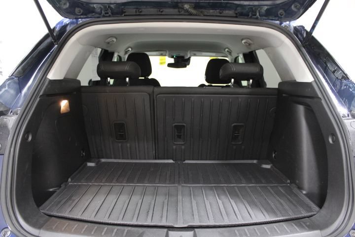 Used 2022 Chevrolet TrailBlazer LT AWD/4WD image 13