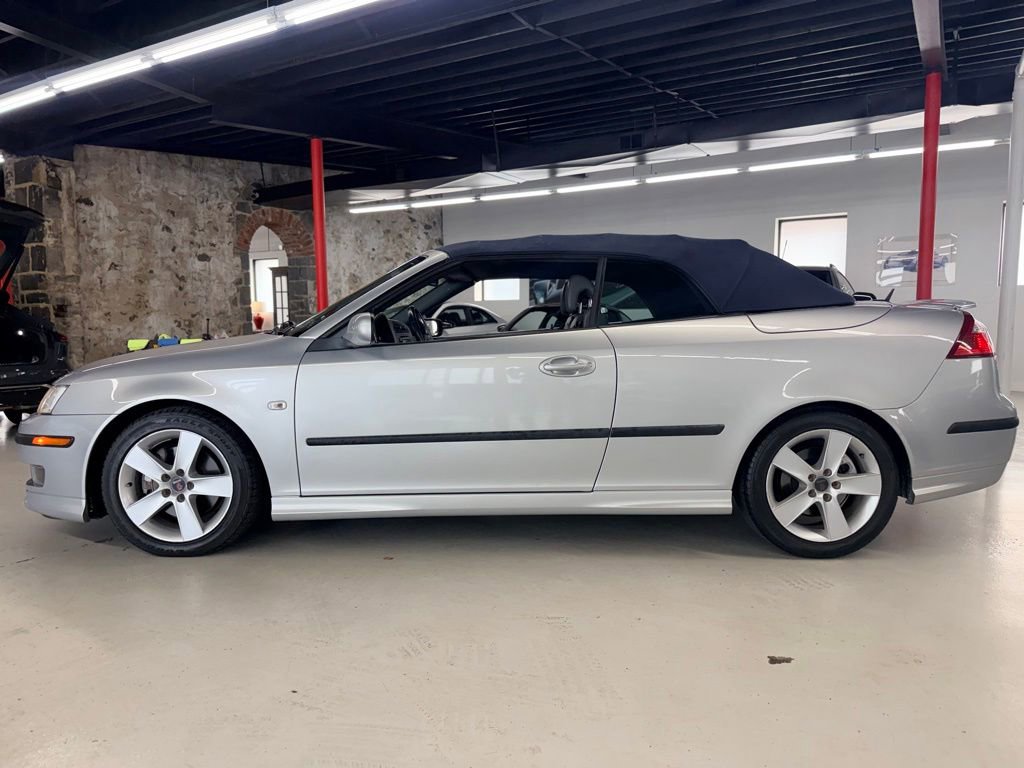 Used 2007 Saab 9-3 Aero w/ Touring Pkg FWD image 3