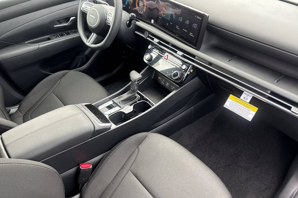 New 2026 Hyundai Tucson SEL FWD image 17