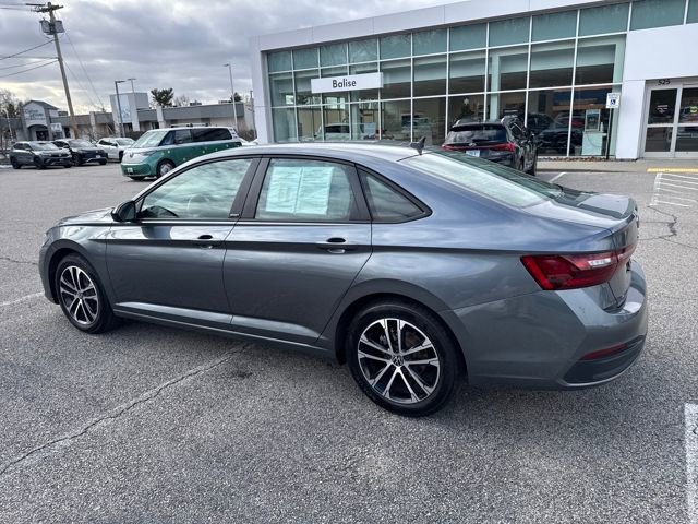 Certified 2025 Volkswagen Jetta Sport image 6