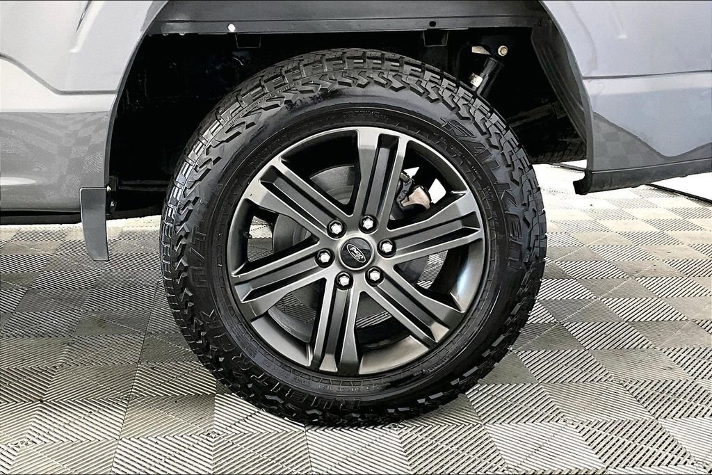 Used 2021 Ford F150 Lariat image 8