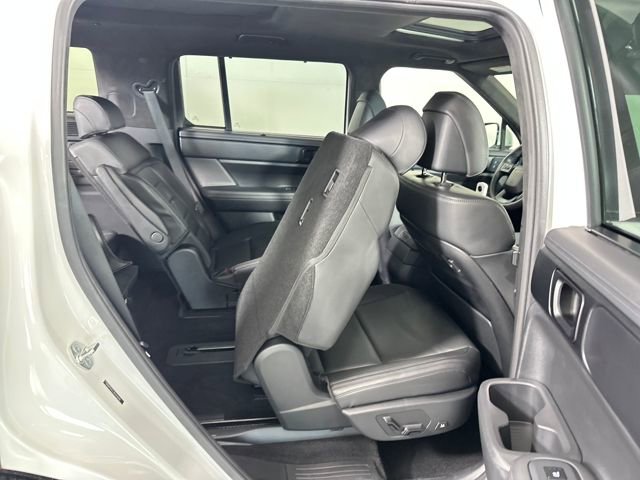 Used 2024 Hyundai Santa Fe Calligraphy image 27