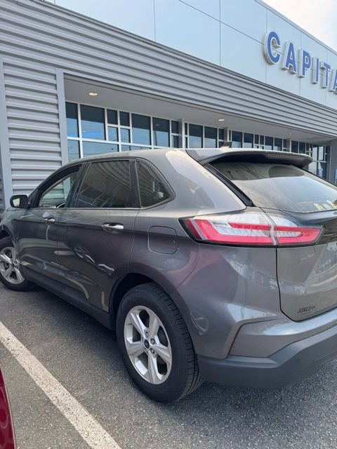 Certified 2021 Ford Edge SE image 5