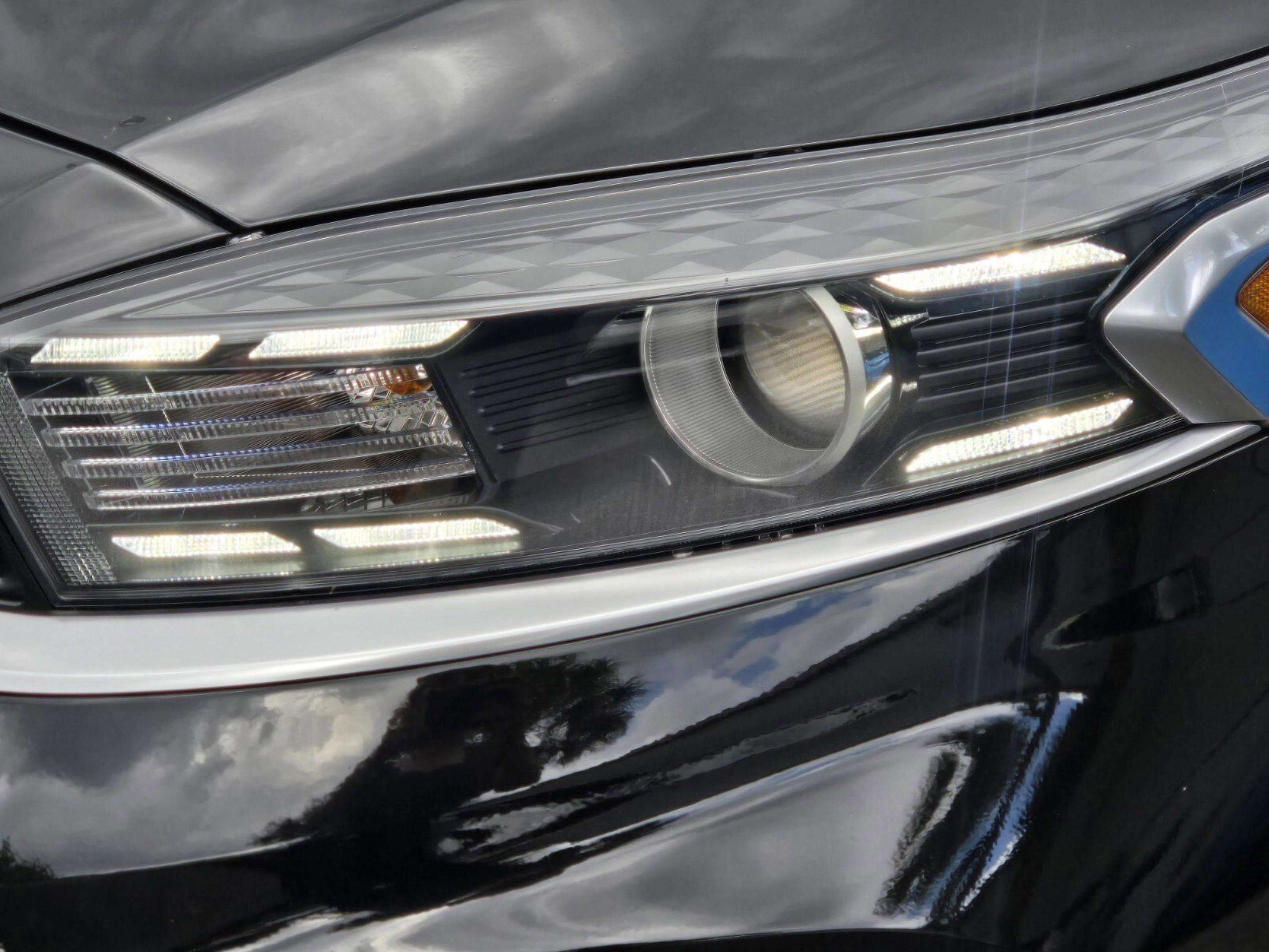 Used 2022 Kia Forte GT-Line w/ GT-Line Premium Package image 29