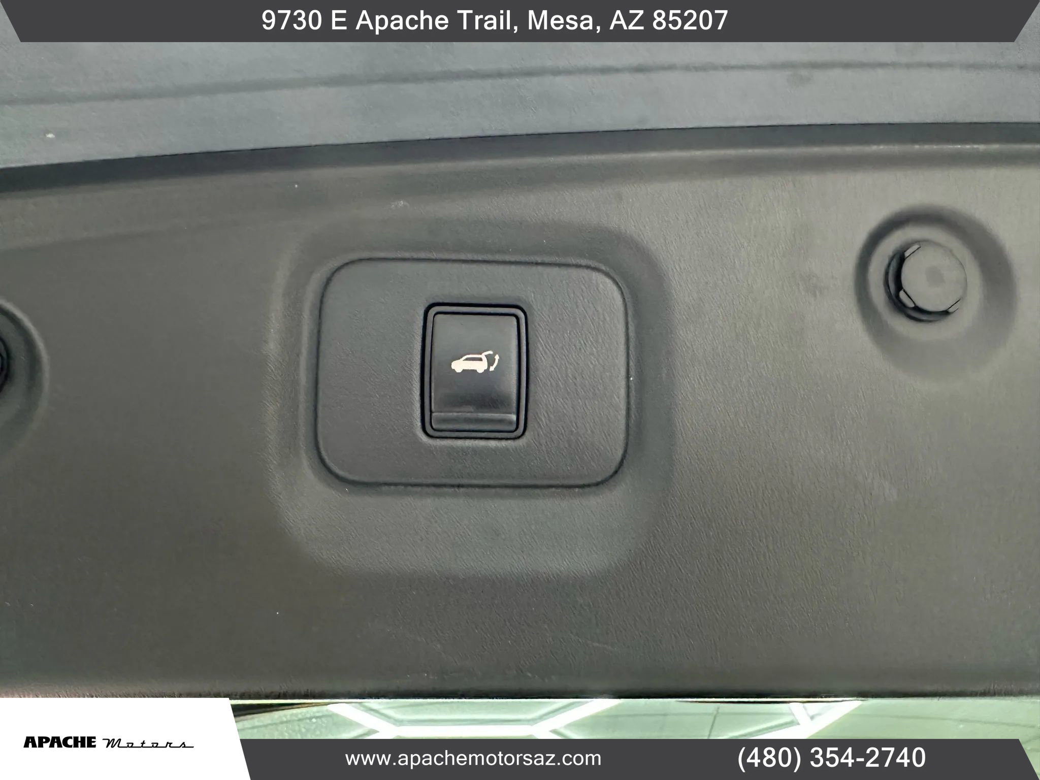 Used 2016 Nissan Pathfinder SL image 14