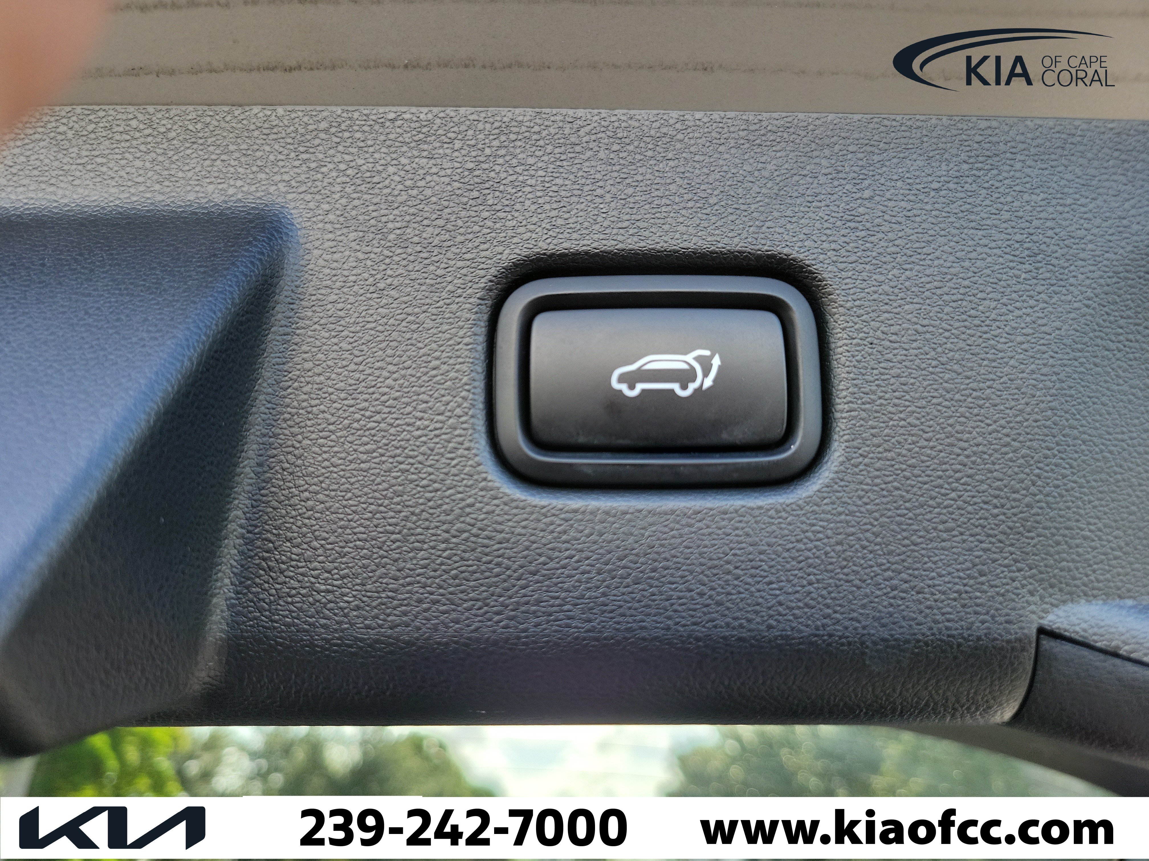Used 2024 Hyundai Tucson Limited FWD image 12